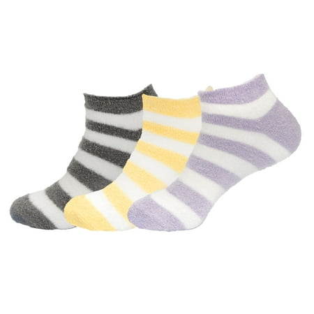 

BambooMN Women s Super Aloe Infused Fuzzy Nylon Socks