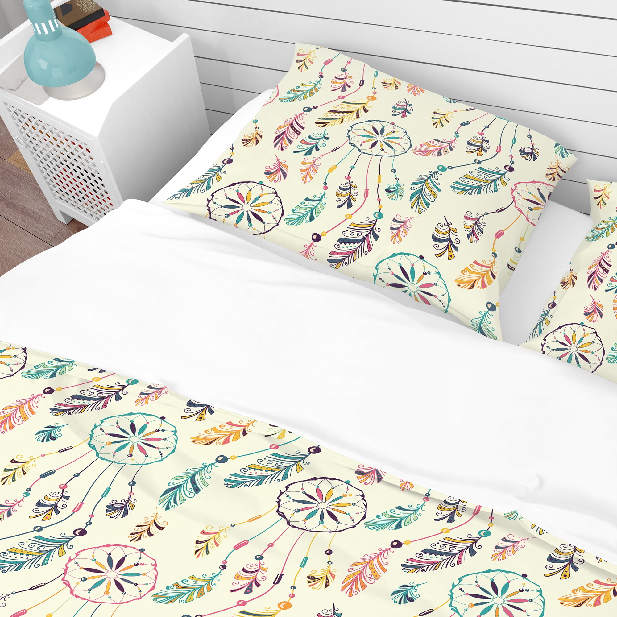 Designart 'Pattern with Native Indian-American Dream Catcher' Southwestern Duvet Cover Set
