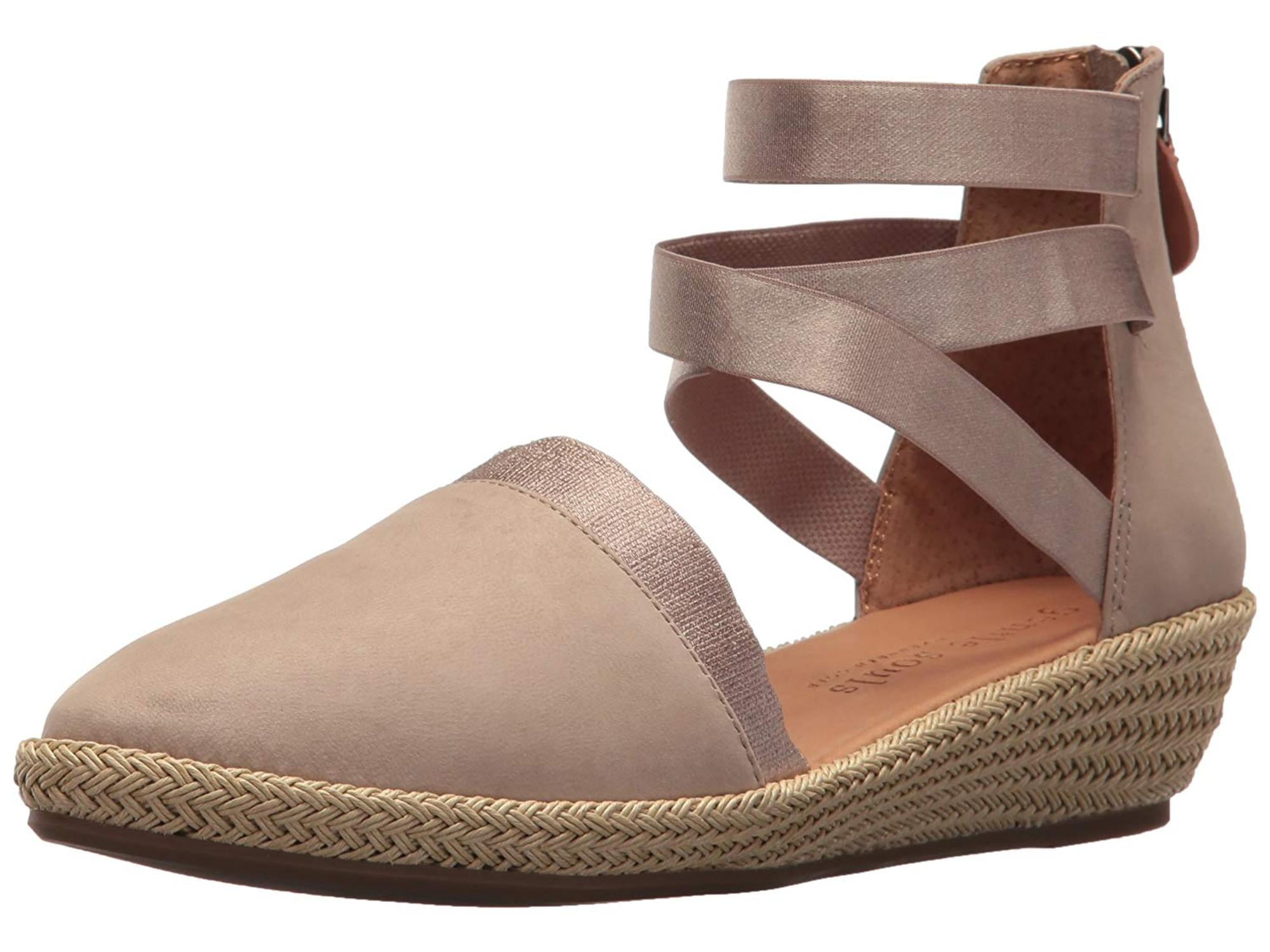 Gentle Souls Women's Shoes GS02276NU Leather Closed Toe Casual Espadrille Sandals, Mushroom