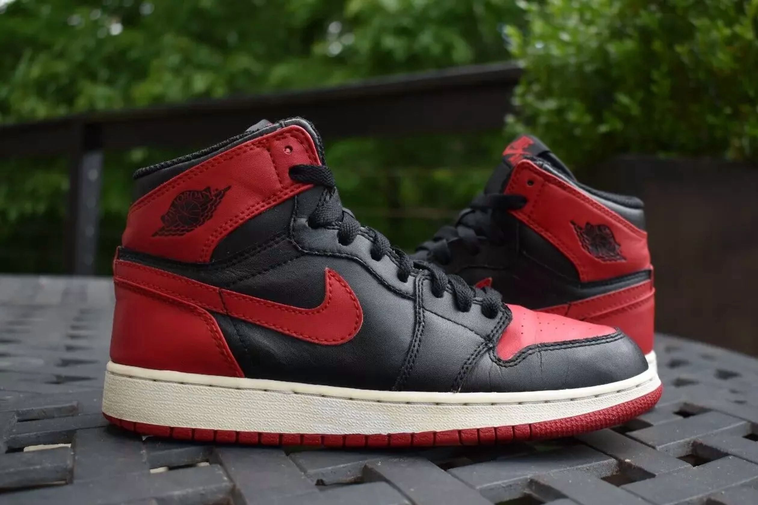 Nike Air Jordan 1 Retro High OG BG \'Bred\' 2013  575441-023  Youth Size 4.5Y Air Jordan 1 Retro High OG BG  main image 2