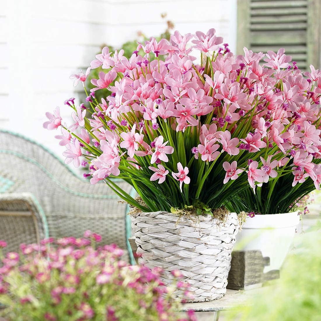 Morttic 16 Bundles Artificial Daffodils Flowers, Fake Artificial Greenery UV Resistant No Fade Faux Plastic Plants for Wedding Bridle Bouquet Outdoor Home Garden Office Table Vase Decor (Pink)