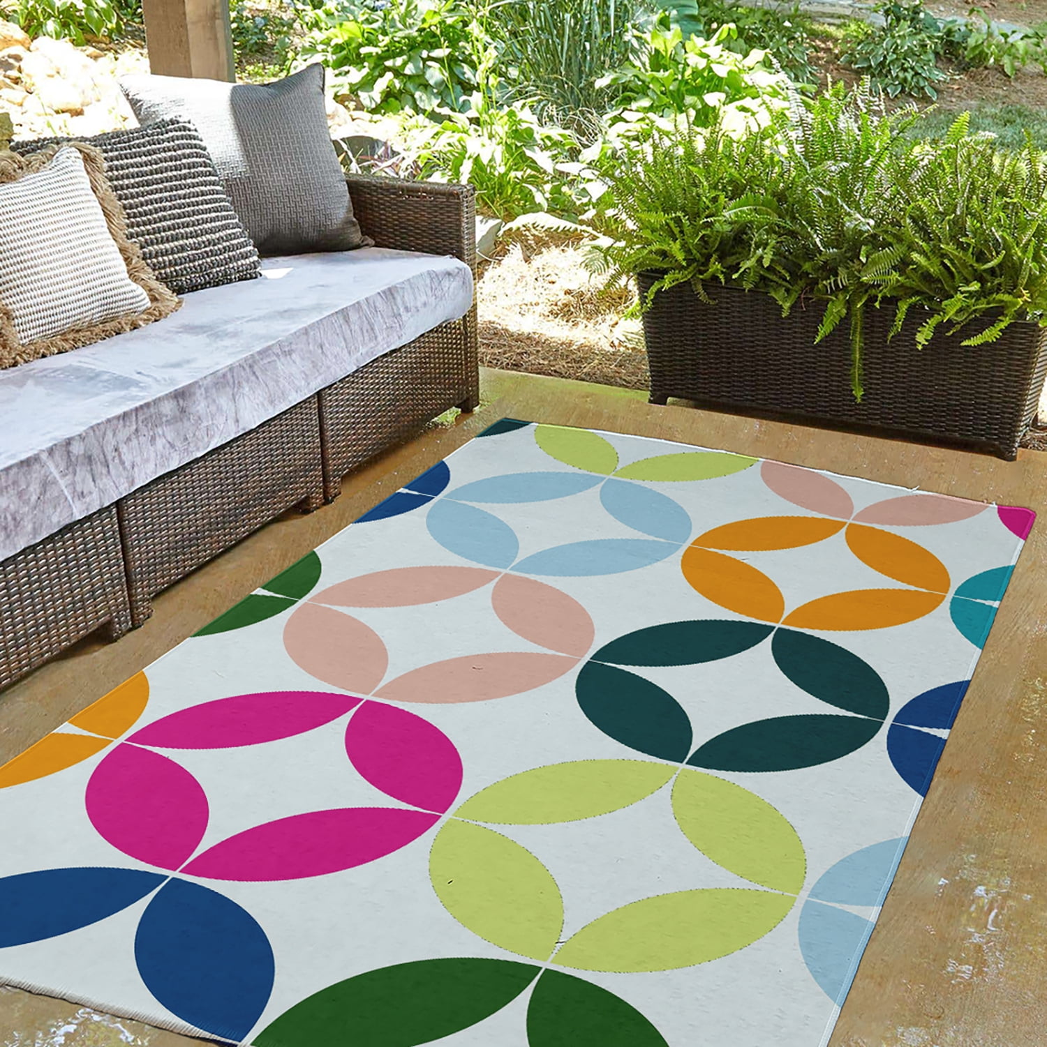 Simply Daisy 3' x 5' Ocean Green Eye Opener Spring Chenille Indoor/Outdoor Rug