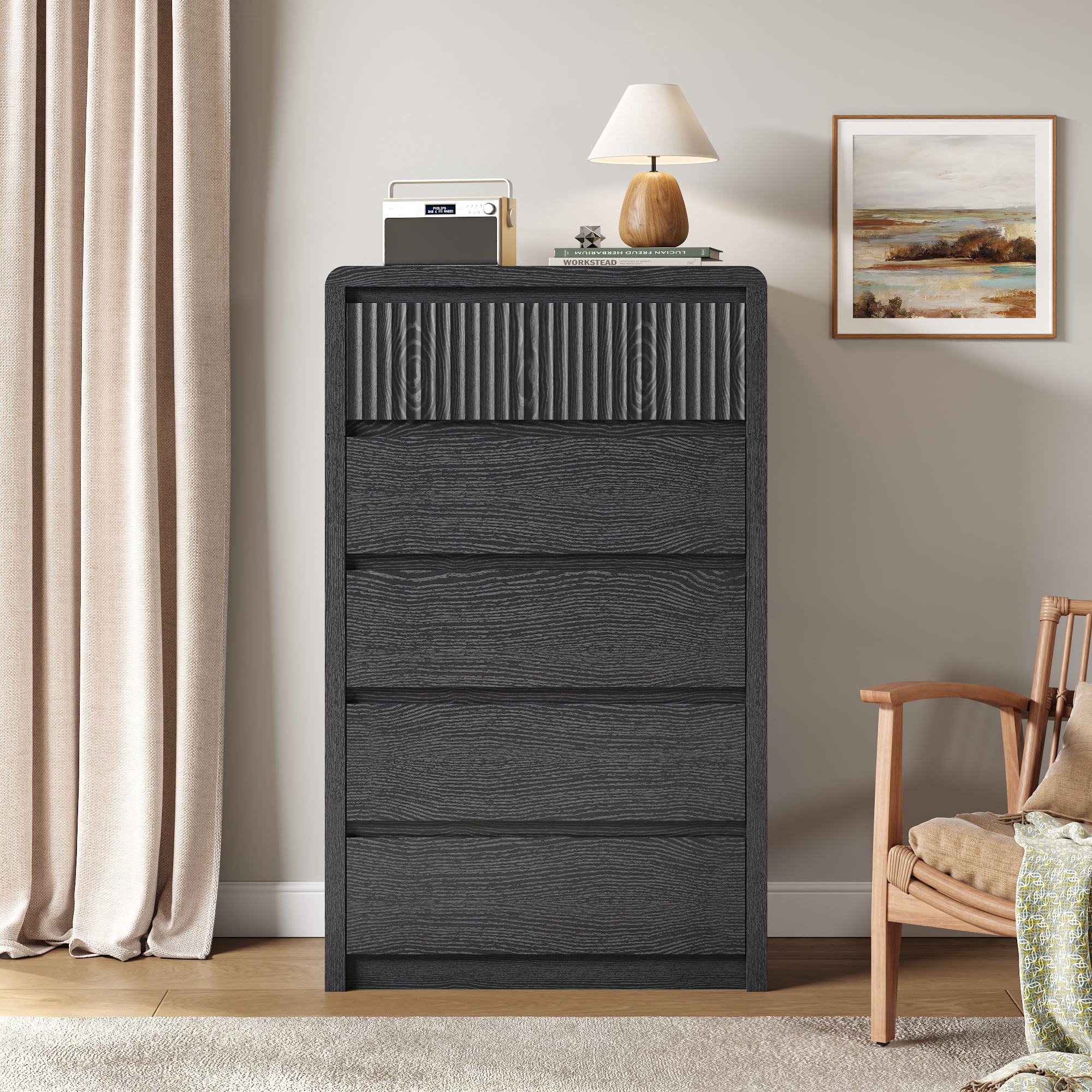 ASTUVIA 5 Drawers Dresser for Bedroom, 48.4" Tall Chest of Drawers with Curved Profile Design, Mid Century Fluted Storage Dressers Organizer,Black