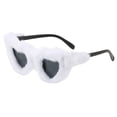 thumbnail image 3 of Gafas de sol Sunnimix UV400 Corazón Felpa Blanco Negro, 3 of 7