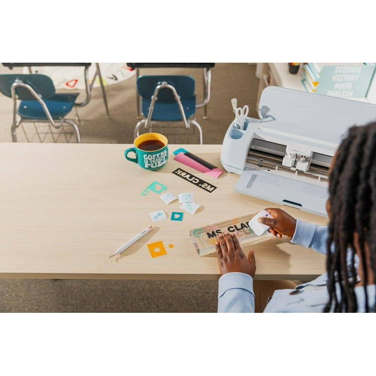 期間限定お値下げ中✨Cricut Maker 3 シルバーブルー/バンドルセット Cricut Maker 3, Smart Cutting Machine for Vinyl, Iron-On and