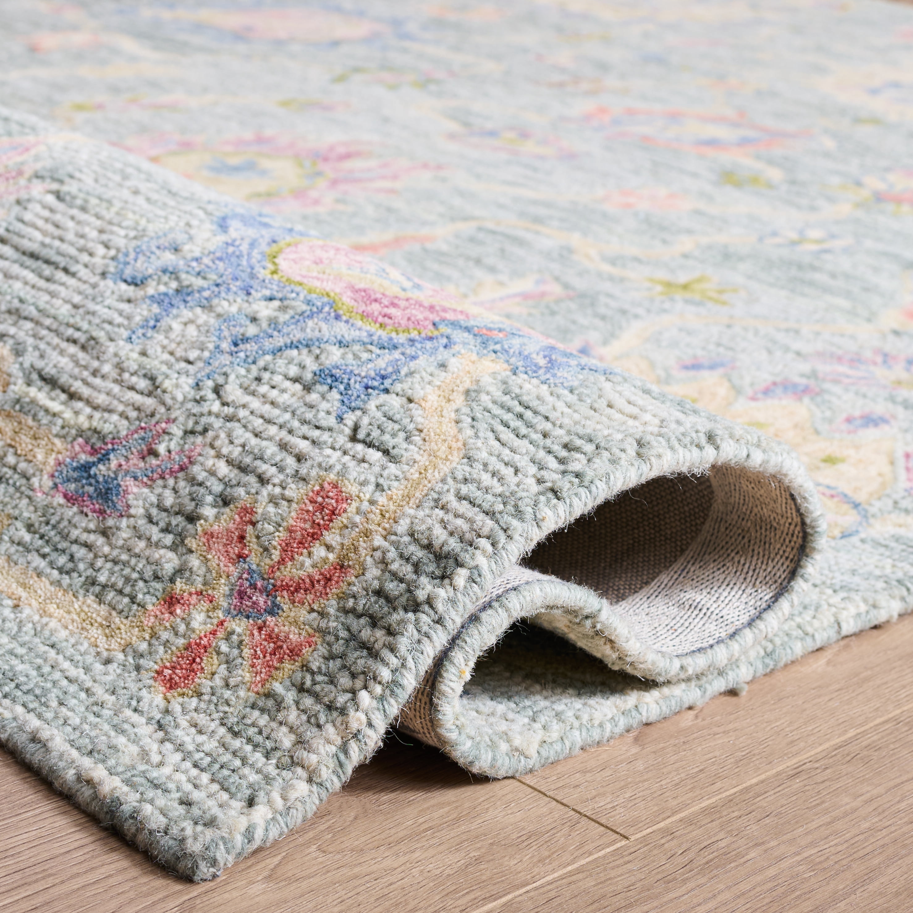Safavieh Metro Roland Floral Area Rug, Blue/Ivory, 6' x 6' Square