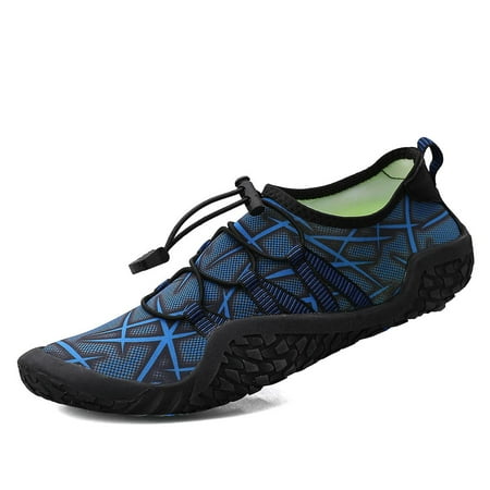 mens water shoes canada
