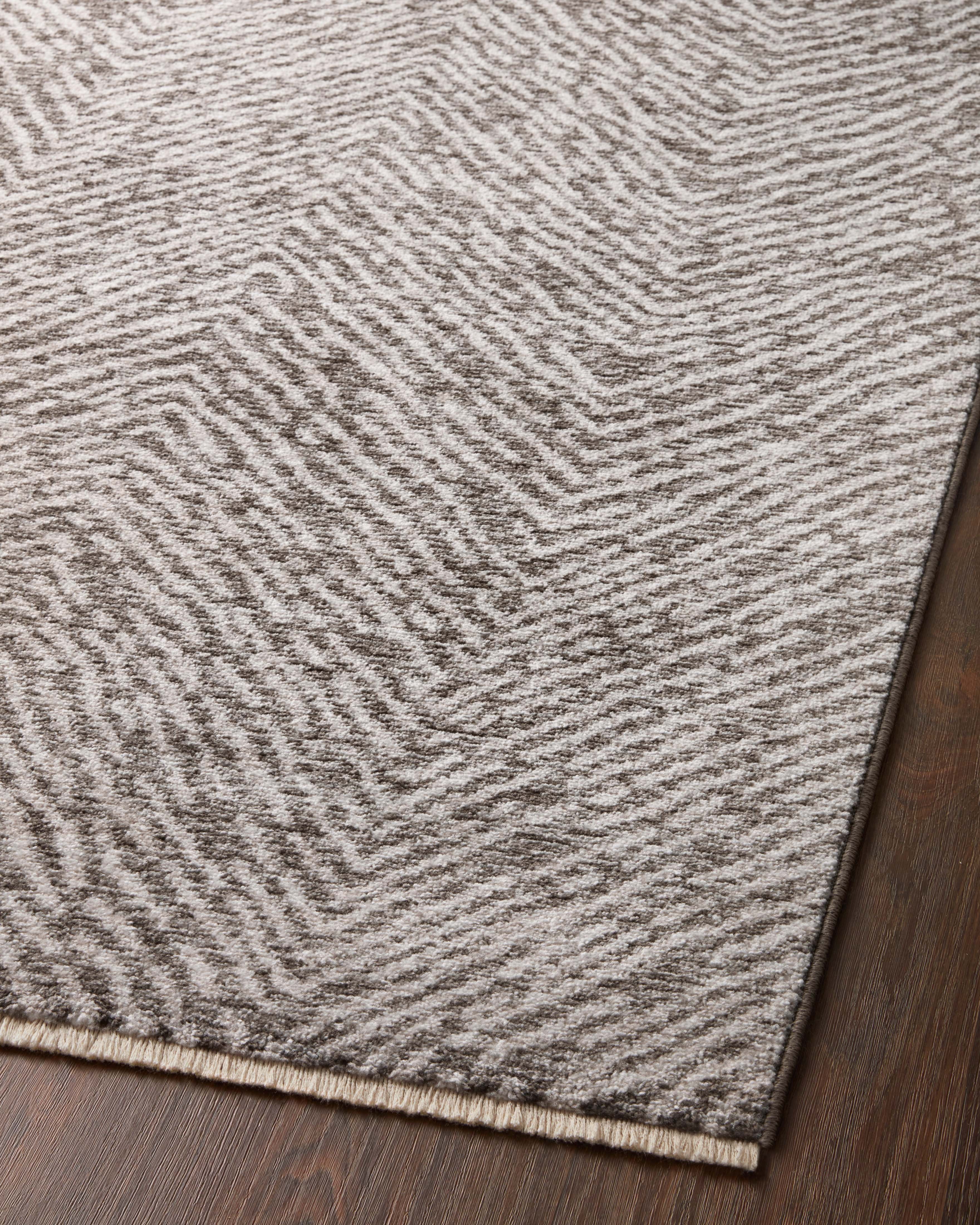 Loloi Vance Taupe / Dove 2'-7" x 10'-0" Runner Rug