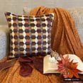 thumbnail image 2 of Funda de cojín decorativa de otoño, color naranja, 35 x 35 cm (14 x 14 pulgadas), con corte de terciopelo, geométrica, color burdeos, estilo geométrico moderno - Formas naranjas, 2 of 8