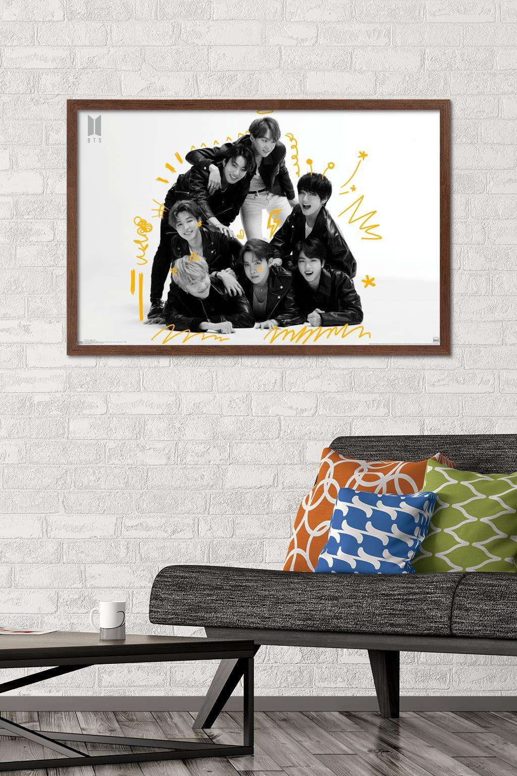 BTS - MOS7 - BW Wall Poster, 22.375