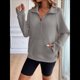 thumbnail image 4 of Sudadera Corta de con Cuello Alto y Media Cremallera para Mujer, Bolsillos y Abertura para el Pulgar. Gris L, 4 of 10