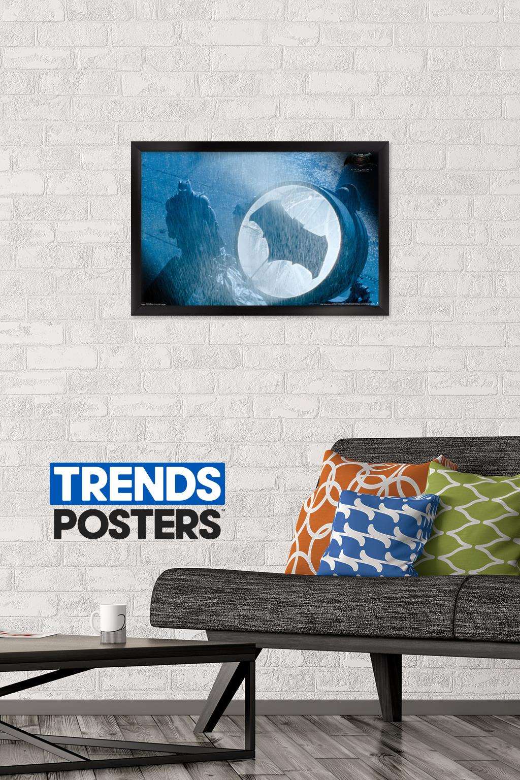 DC Comics Movie - Batman v Superman - Signal Wall Poster, 14.725" x 22.375", Framed