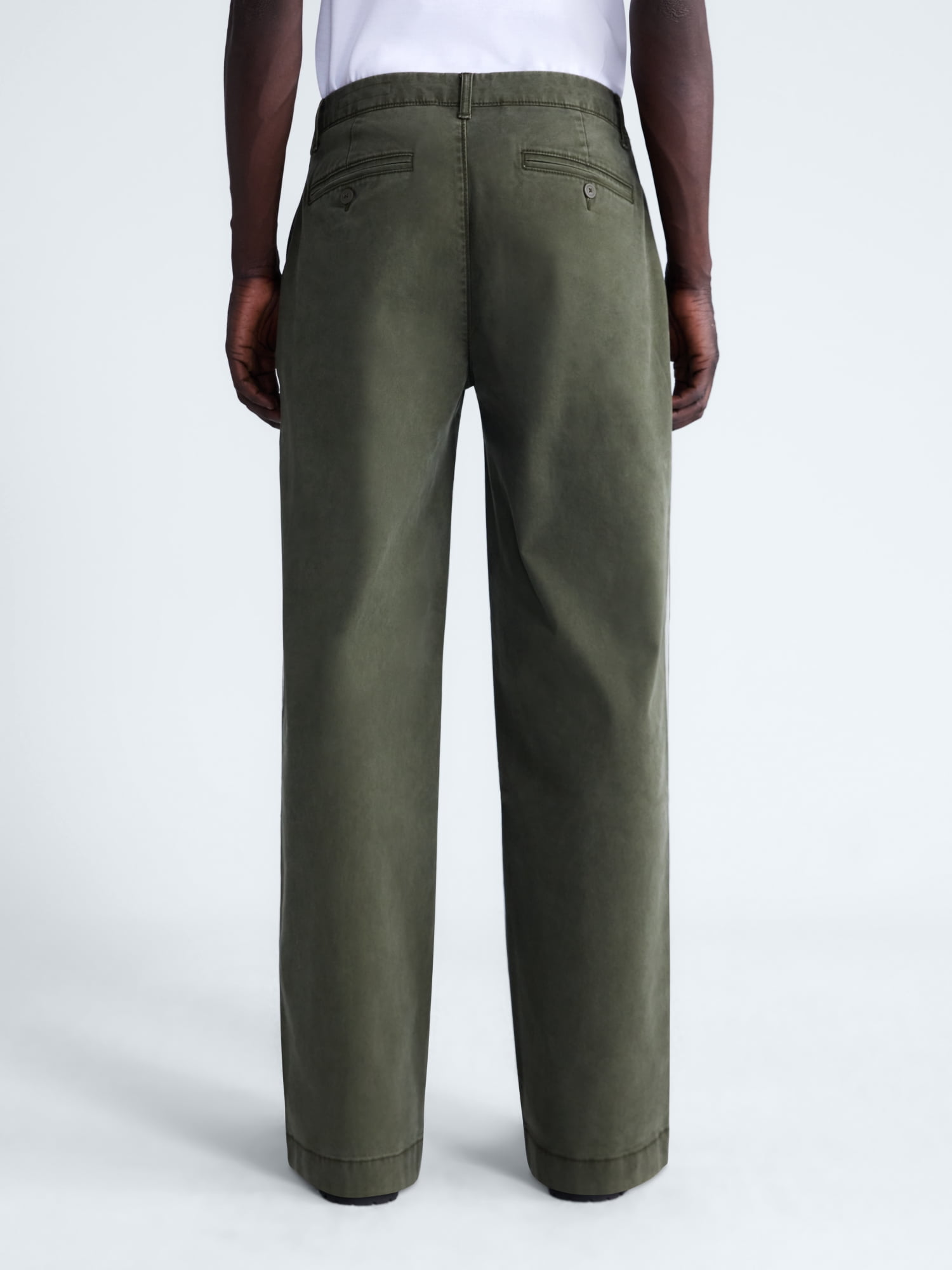 Free Assembly Men's Loose Fit Straight Leg Chino Pants, Waist Sizes 29-40