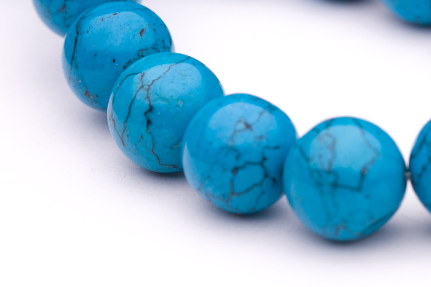 Blue Howlite Turquoise Gemstone Side Ways Lovely Leaf Loose Beads 16'' Strand 