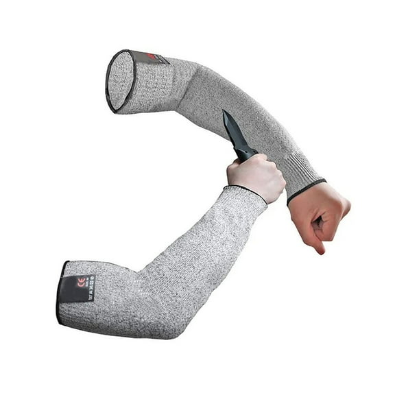 Level 5 HPPE cut-resistant sleeves provide protection for chainsaw work