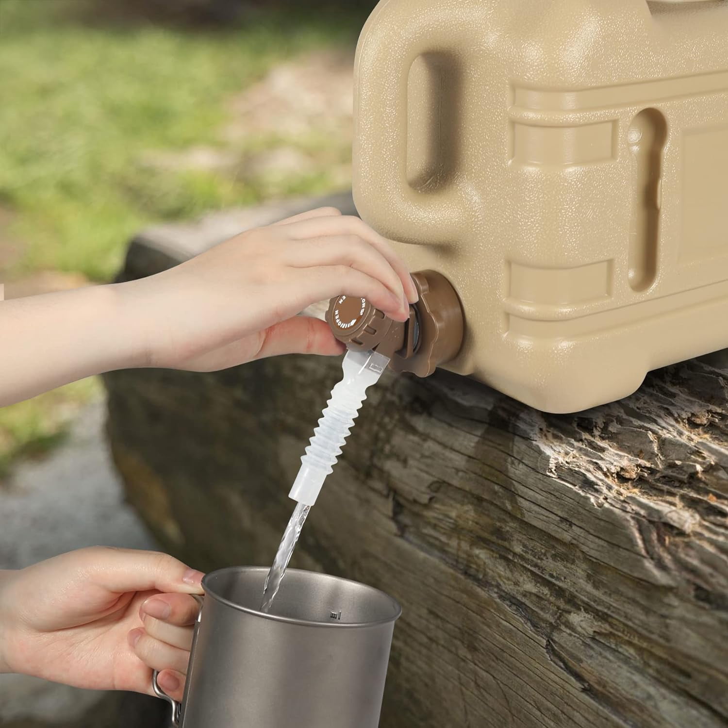 REDCAMP 3.4 Gallon Water Container with Spigot, Portable Emergency Water Storage Tank, BPA Free Water Jug for Camping Outdoor Hiking (13L, Brown)