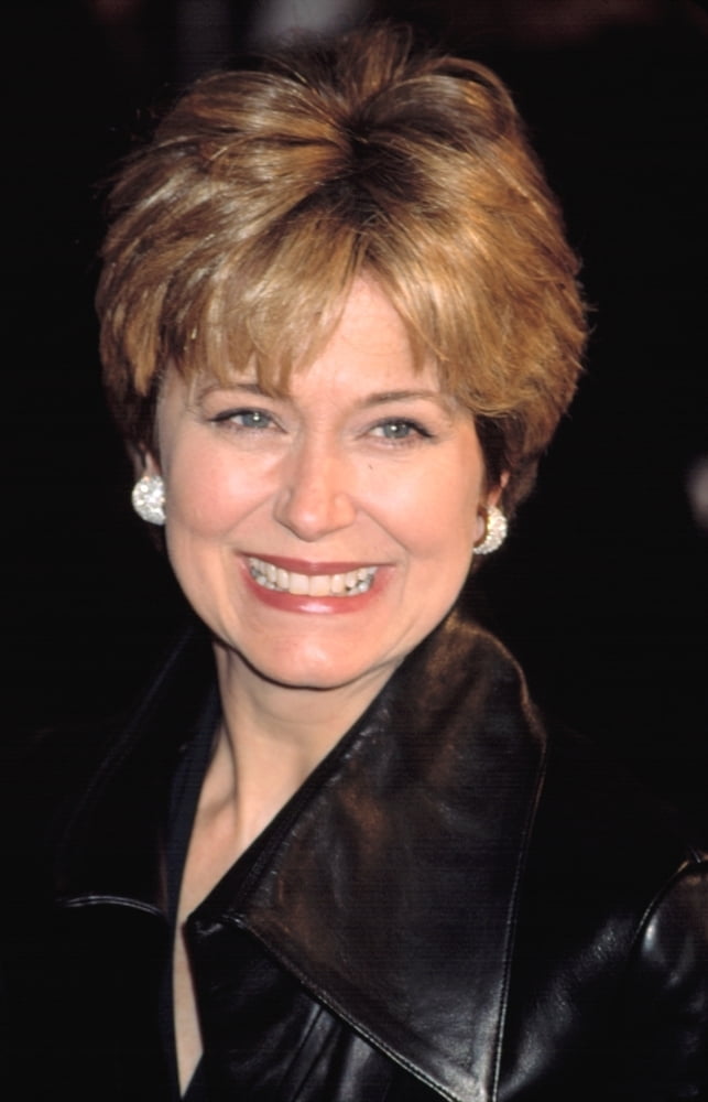 Jane Pauley At Gq Men Of The Year Ny 10162002 By Cj Contino Celebrity (16 x 20) - Walmart.com