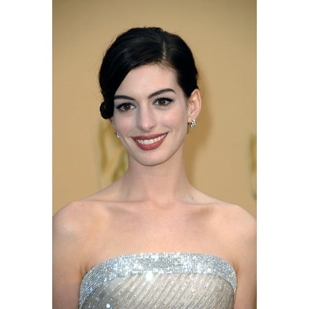 Anne Hathaway At Arrivals For 81St Annual Academy Awards - Arrivals Kodak Theatre Los Angeles Ca 2222009 Photo By Dee CerconeEverett Collection (Best Of Anne Hathaway)