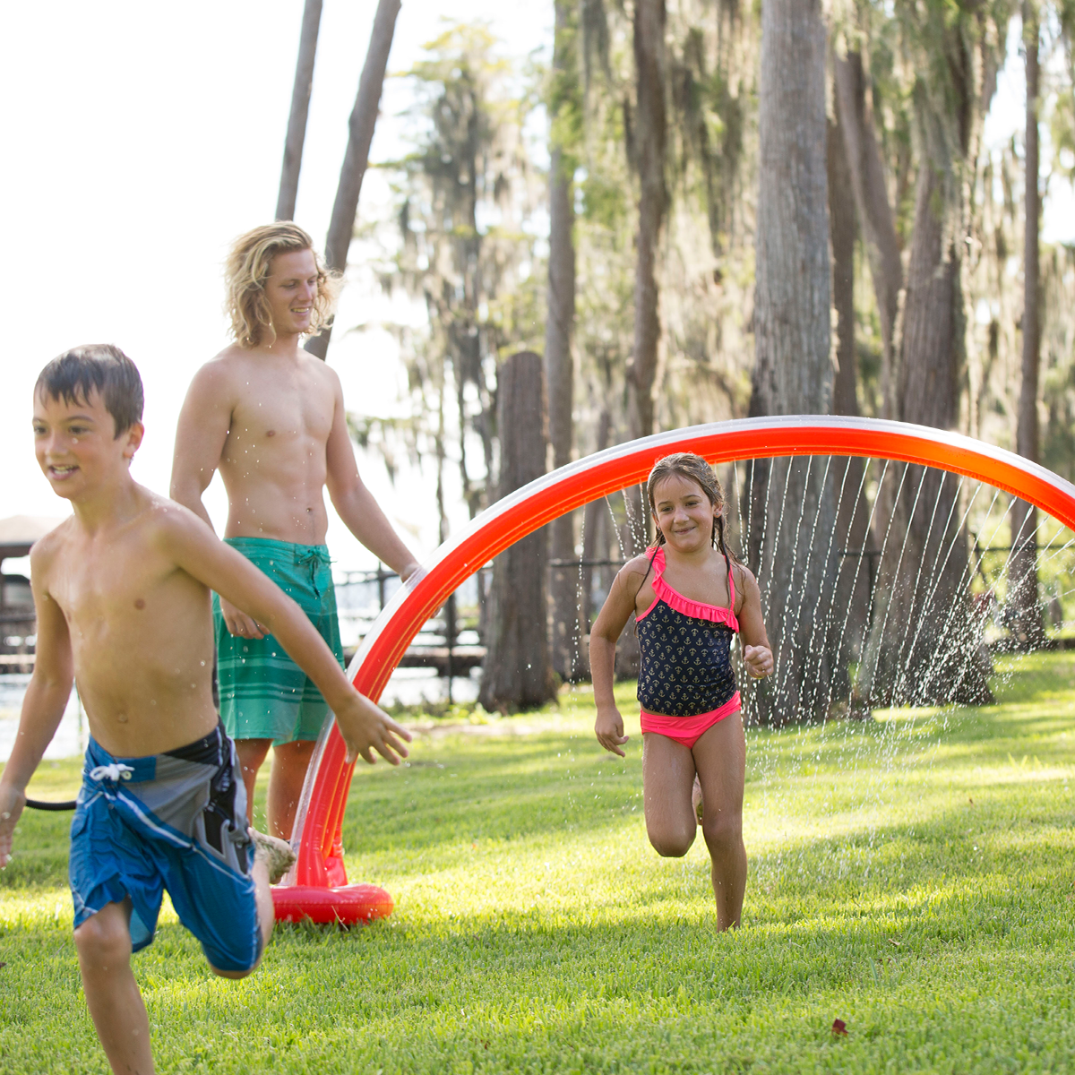 Wham-O Inflatable Outdoor Water Giggle ‘N Splash Rainbow Arch Sprinkler, Blue