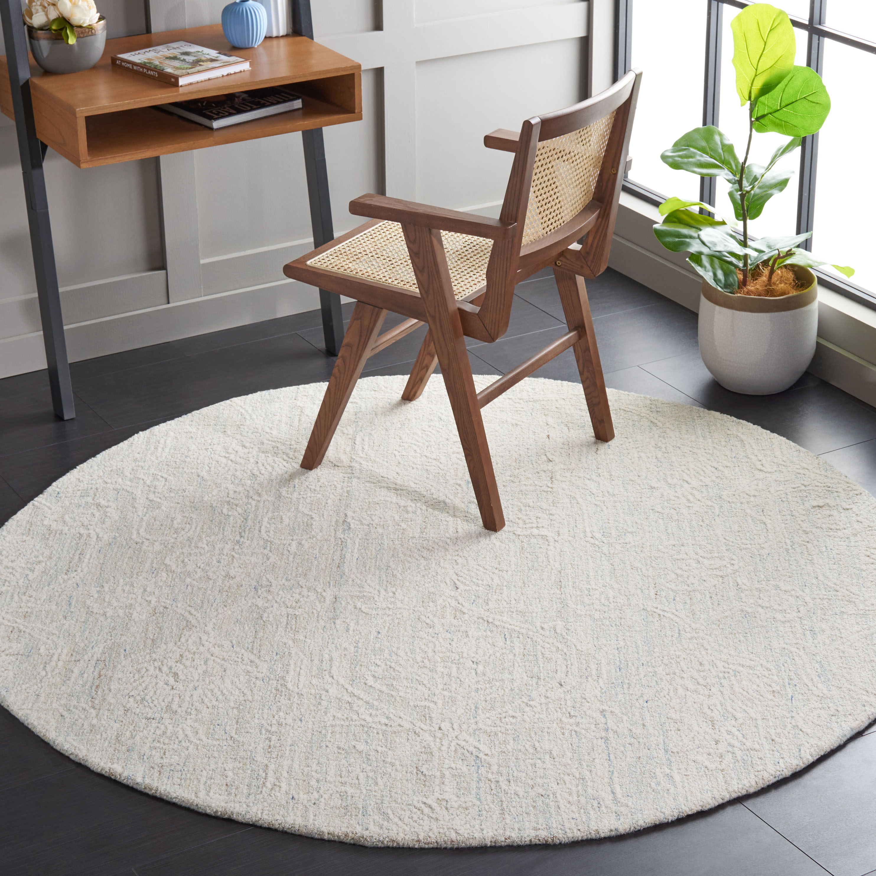 SAFAVIEH Ebony Abram Botanical Area Rug, Teal/Ivory, 6' x 6' Round