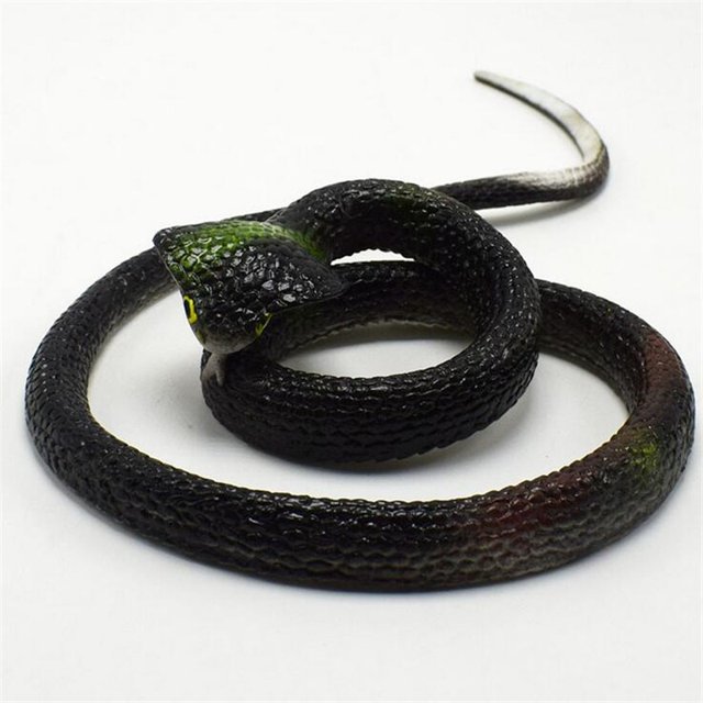 1 Pcs 75cm Practical Jokes Interesting Prank Horror Fun Shocker Novelty Gadgets Funny Toys Animals Simulation cobra Snake Toysdark green He Qiyong unisex