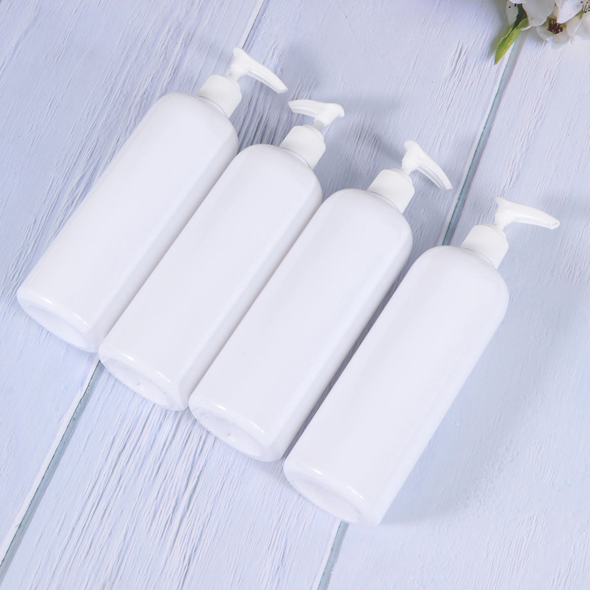 Set of 2 Foaming Pump Sprayer Travel Size Refillable Bottles Conditioner
