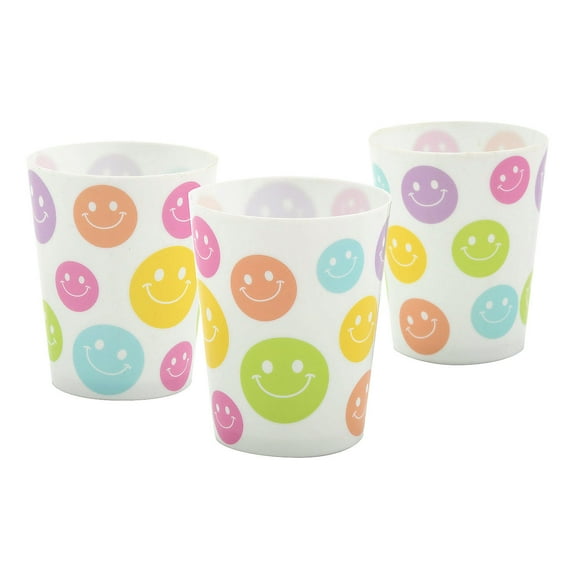 4 1/2" 16 oz. Smiley Face Reusable Plastic Party Favor Cups - 8 Count