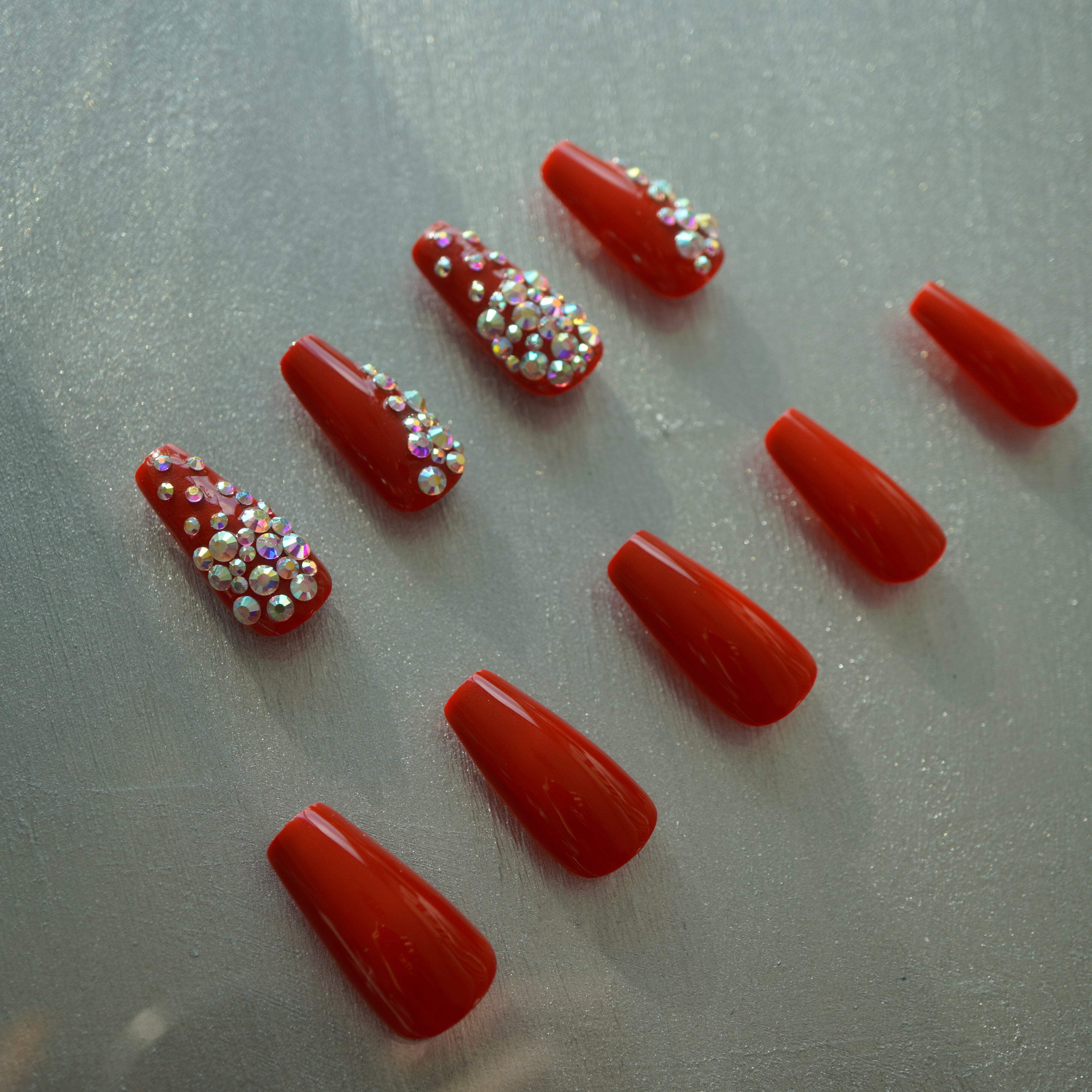 Red 3D Crystal Press On Nails, Love Queen, Extra Long Coffin Ballerina Rhinestones Fake Nails Set