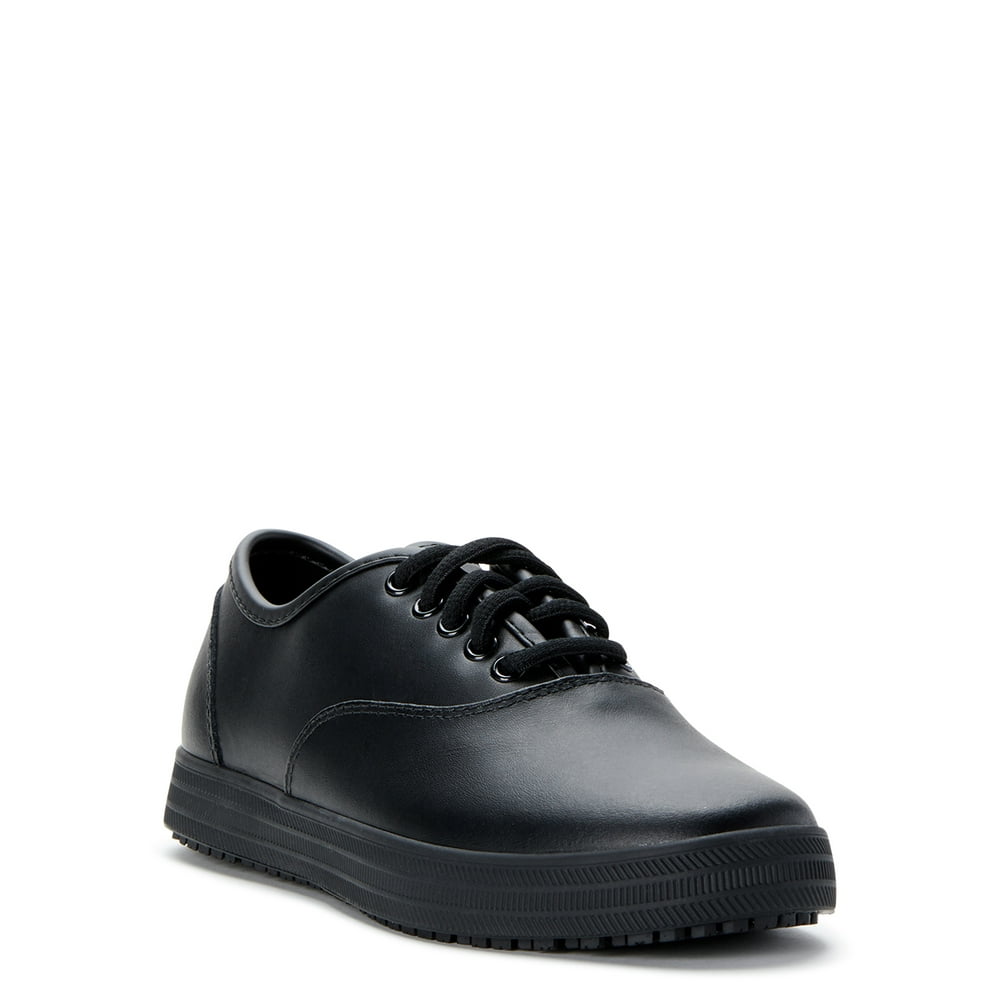 tredsafe gwen slip resistant athletic shoe in black women's