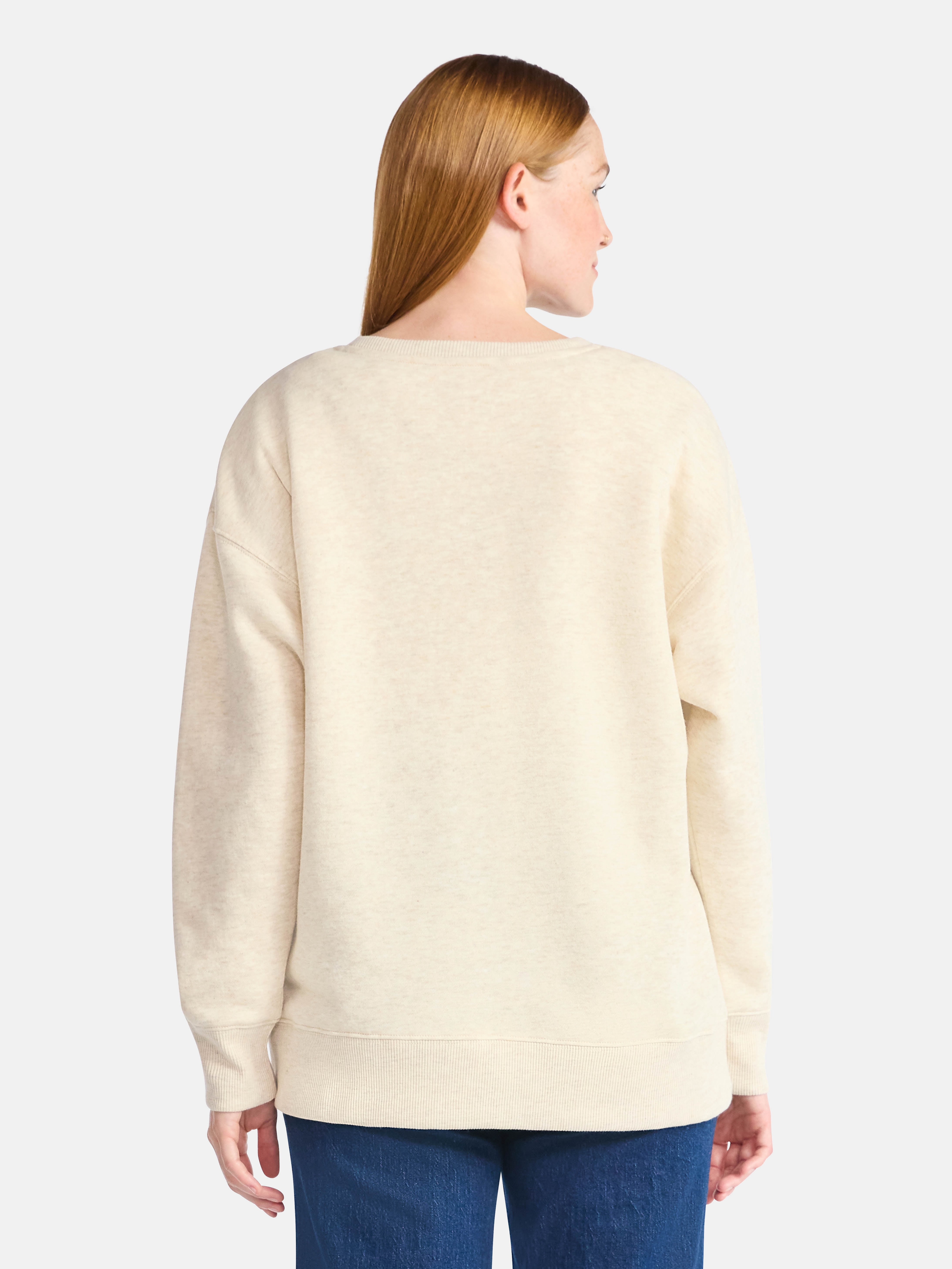 Women's Christmas Winter Cabin Graphic Fleece from Holiday Time, Sizes S-XXXL