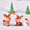 thumbnail image 4 of Adornos navideños de muñeco de nieve, anciano, accesorios, micropaisajes, calcetines navideños, campanas de regalo, adornos pequeños de resina, 4 of 4