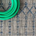 thumbnail image 3 of Alfombra geométrica marroquí JONATHAN Y Ourika, 120 cm, color gris claro/azul marino, 3 of 7