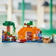 thumbnail image 3 of LEGO Minecraft La ferme de citrouilles 21248 ; Ensemble de jeu de construction (257 pièces), 3 of 6