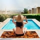 thumbnail image 4 of ¡Ahorra en Grande!, Toalla de playa de microfibra, súper liviana, colorida, toalla de baño, manta de playa a prueba de arena, toalla multiusos para viajes, piscina, 30 x 60 pulgadas Akmoler, 4 of 8