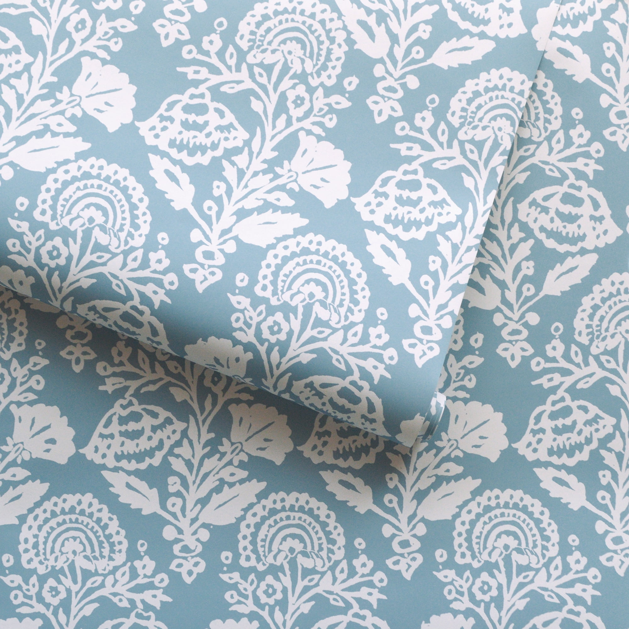 Tempaper Floral Damask Blue Peel and Stick Wallpaper, 20.5" x 16.5'