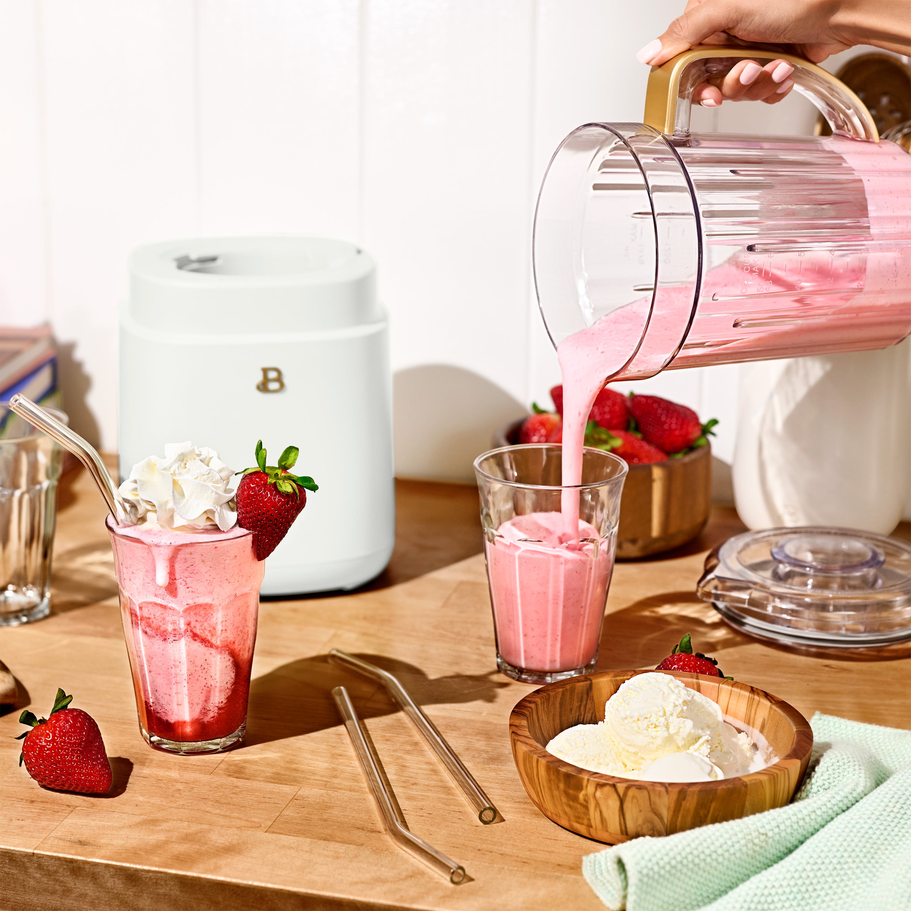 Beautiful 3-in-1 Kitchen System, Blender, Food Processor & Personal Blender, White Icing by Drew Barrymore