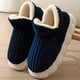 thumbnail image 4 of Pantuflas Esponjosas Botines Peludas Nube Zapatos Invierno Acogedores Antideslizantes para El Hombres Y Mujeres, 4 of 8