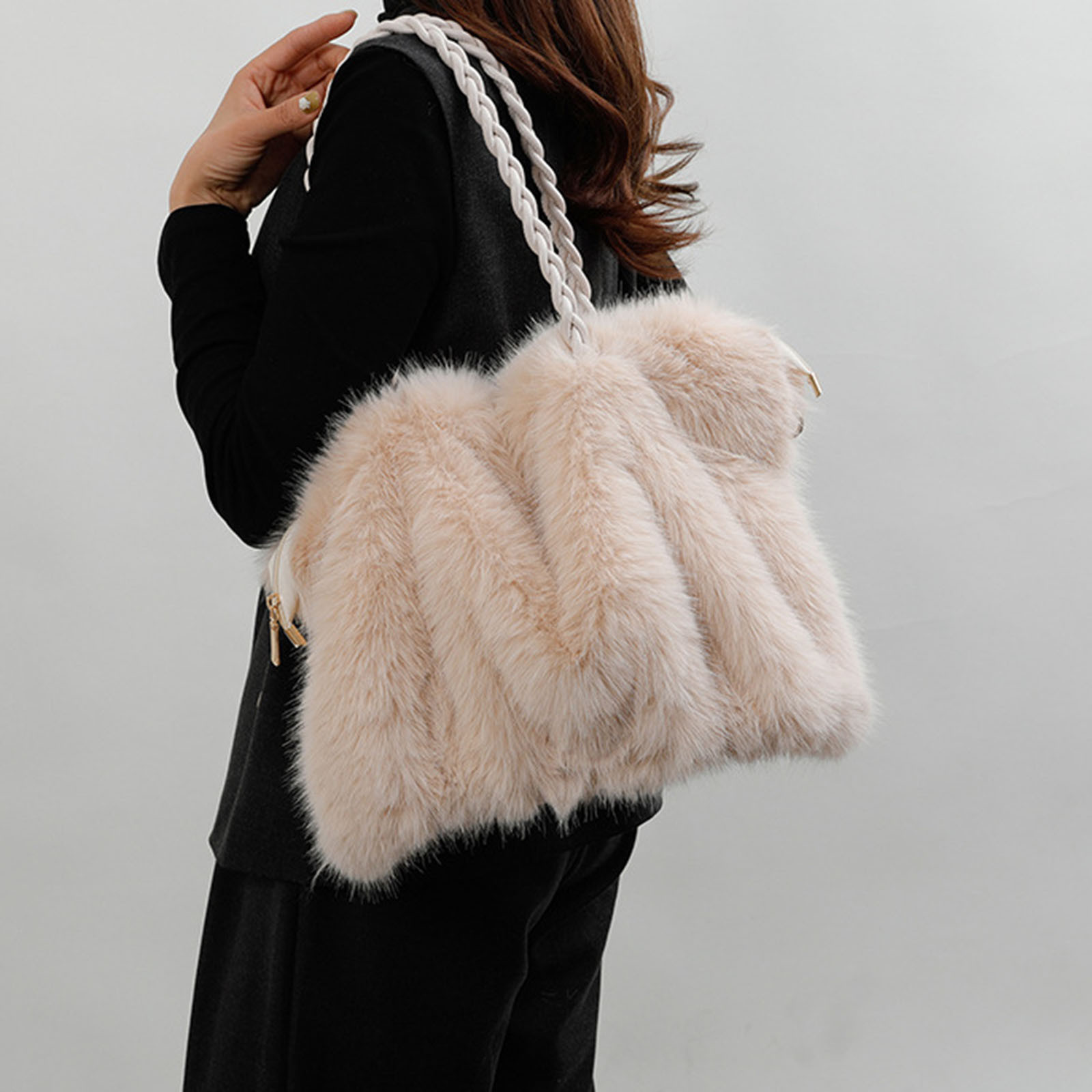 CHUMUD Furry Purse Winter Fluffy Bags for Women Fuzzy Tote Bag Handbags Faux Fur Bag Fluffy Shoulder Crossbody Bag