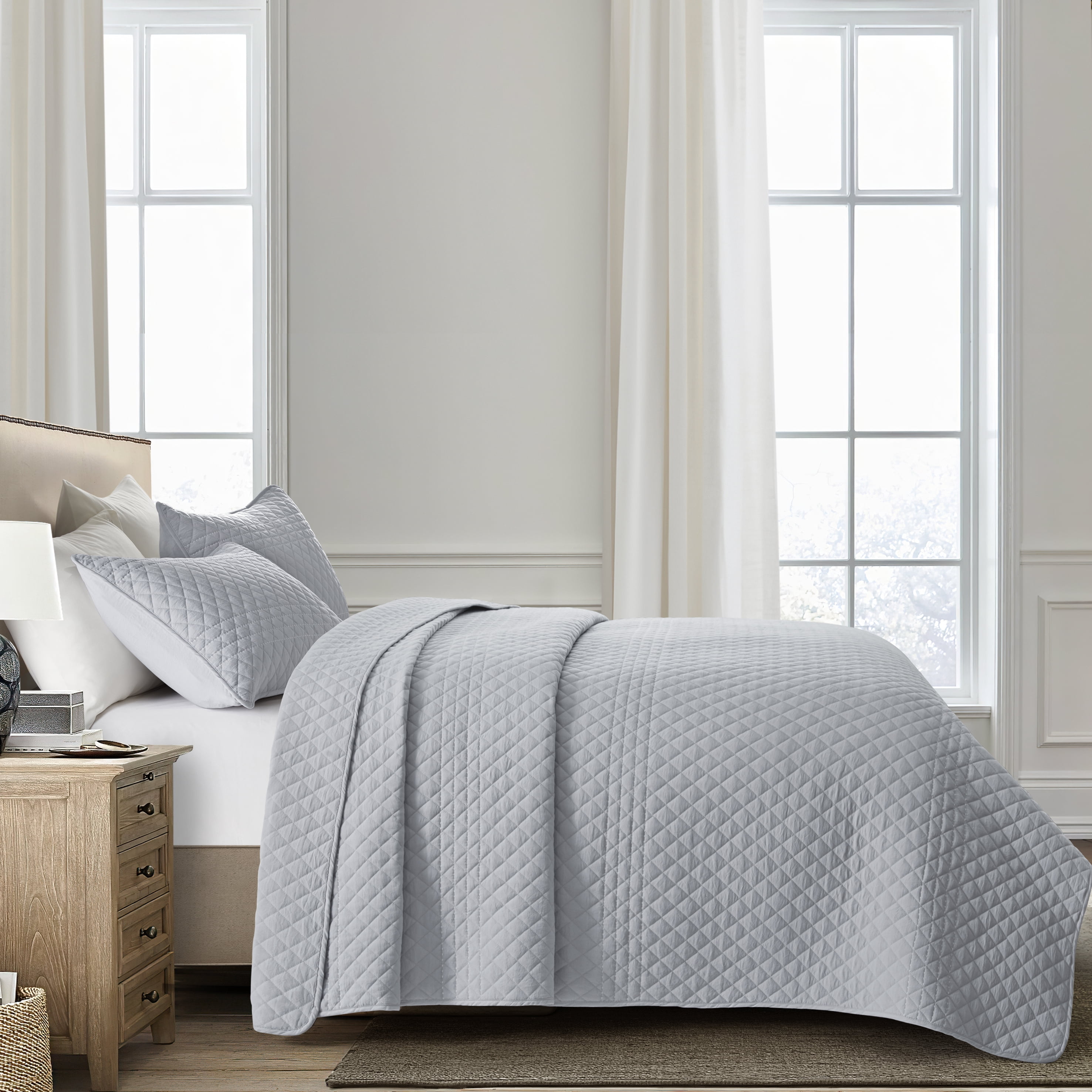 Bonlino Farmhouse Quilt Oversized King Set, Lightweight Soft Striped Bedspread with 2 Pillow Shams (Grey, Oversized King)