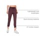 thumbnail image 4 of Pantalones CRZ YOGA Livianos para Entrenamiento 27" Color Russet Oscuro Talle L, 4 of 7