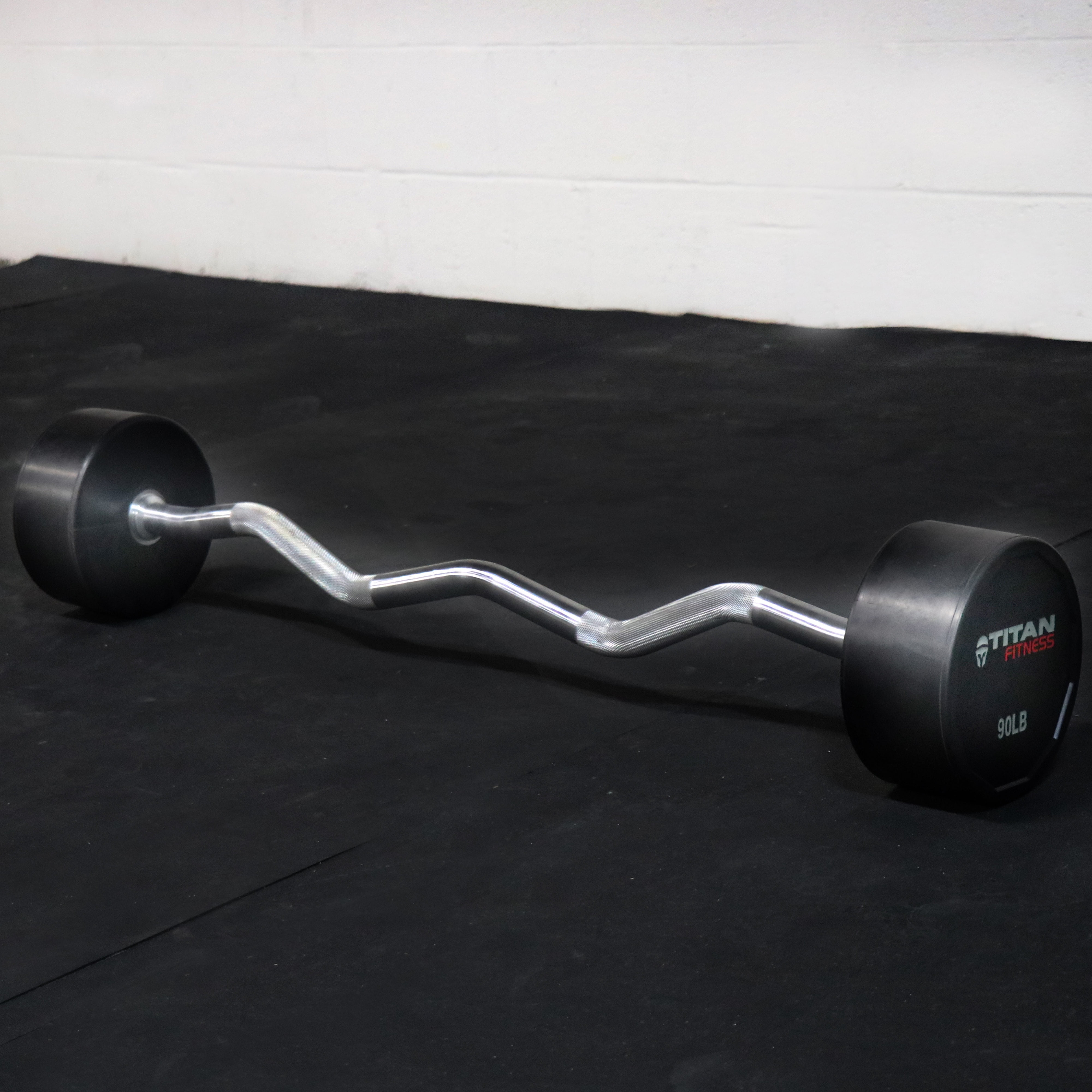 Гриф качалка. Гантель барбелл 150 обрезиненная цельная. Тренажерный зал гриф батайск. Грифы для штанги rb60t-30. Штанга боди памп.