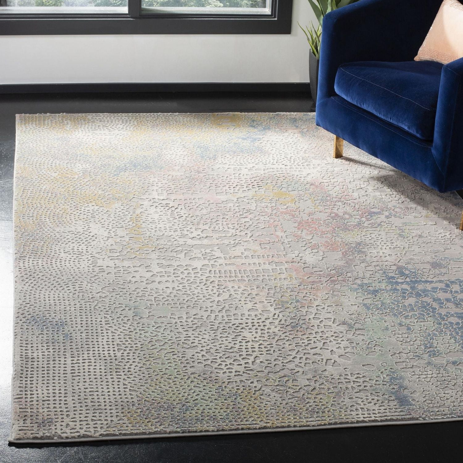Safavieh Meadow Rebeca Abstract Area Rug