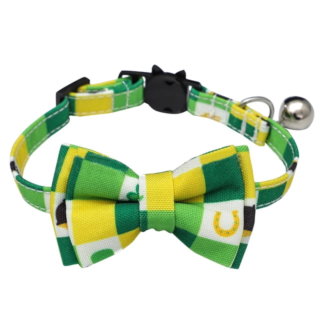 EGNMCR Colliers pour Animaux de Compagnie Col pour la Saint-Patrick pour Chiots Chats Nœud Papillon avec Clochettes un Collier