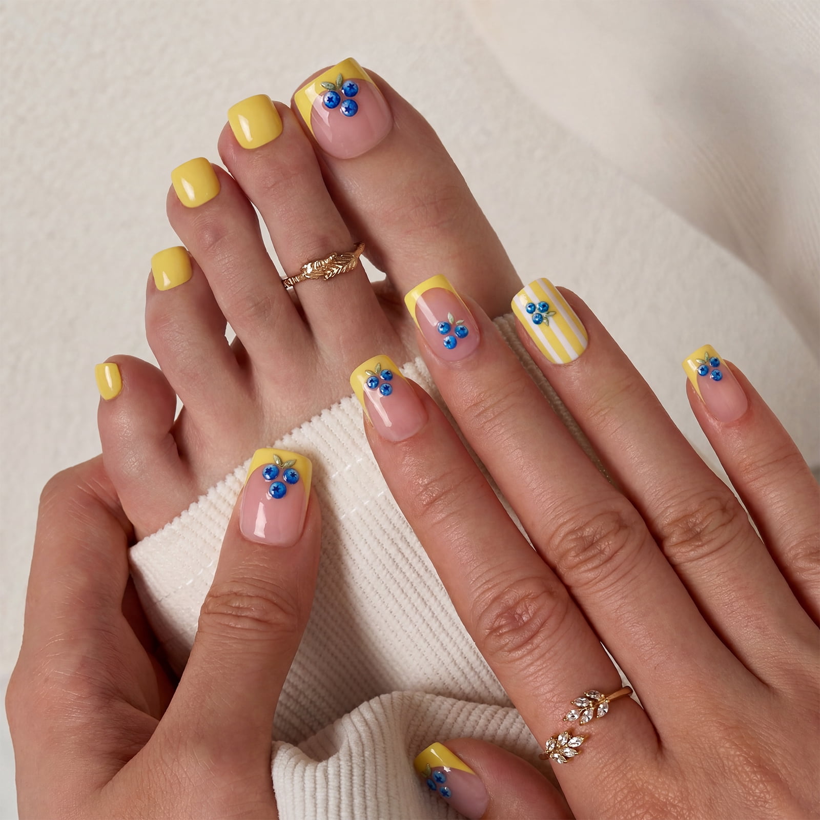 BTArtbox Press On Nails - Dotted Overalls,  Short Square, 2-Week Wear, Easy-to-Apply, 32 Count All-in-One Kit