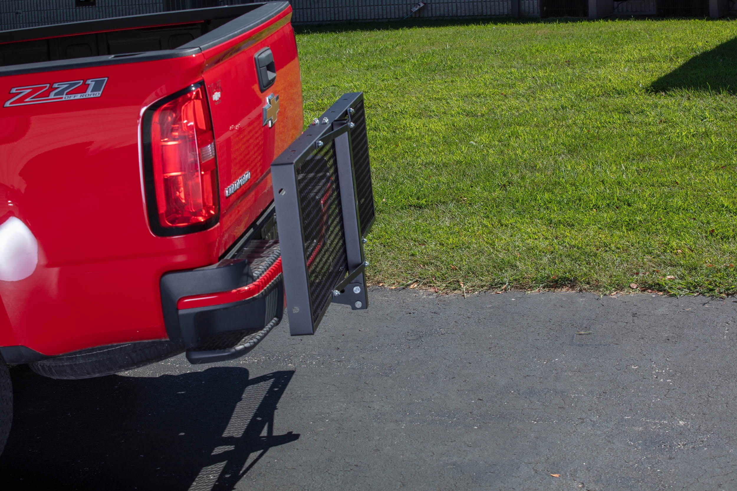 Hyper Tough Hitch Mount Folding Cargo Carrier Black for 1.25 and 2" Receivers,10101168,SUV/Truck/Car