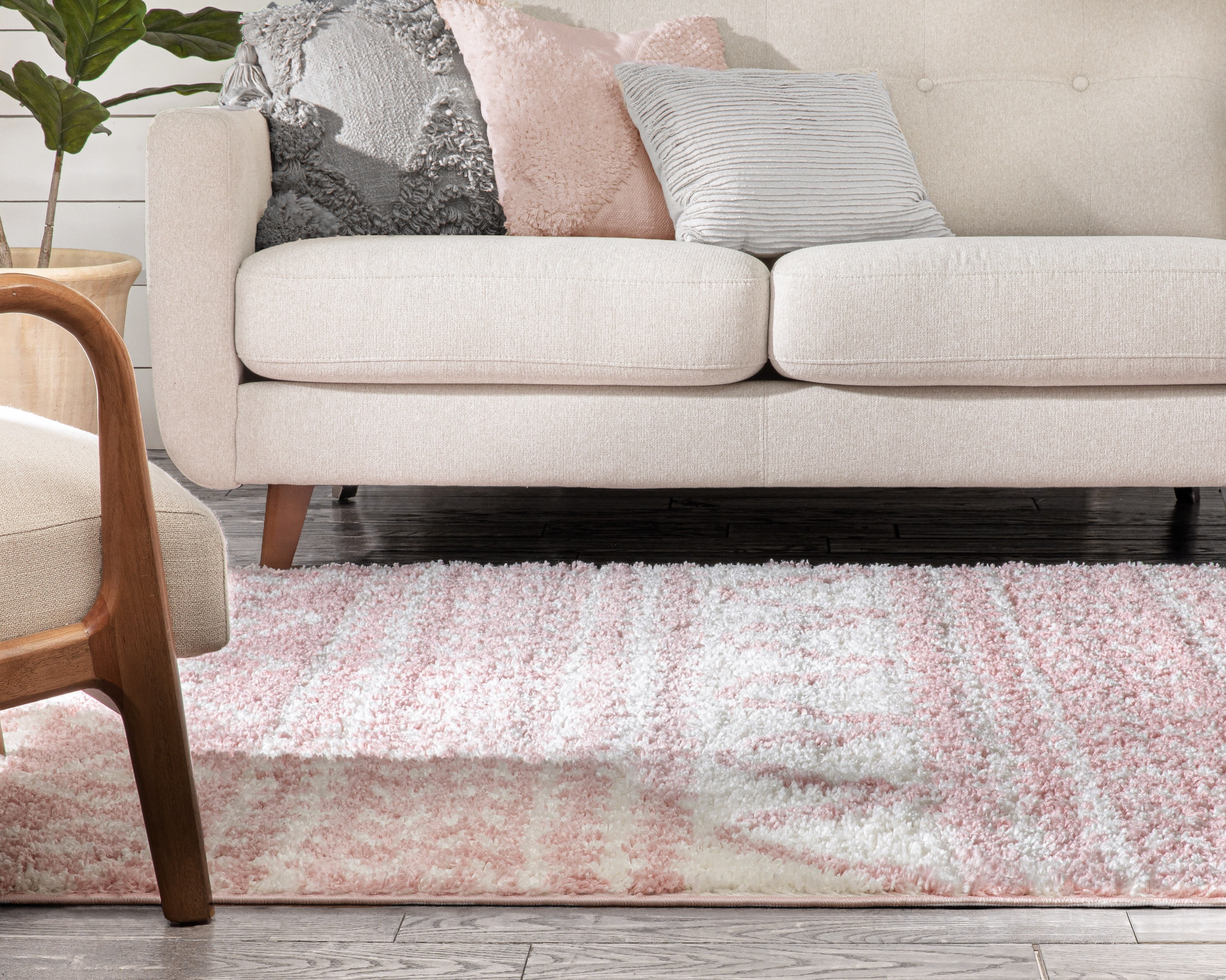 Well Woven Madison Shag Cossima Moroccan Shag Tribal Geometric Pink 2' x 3' Area Rug