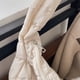 thumbnail image 4 of Bolso con asa superior con diseño de celosía Universal bolso de hombro para mujer con edredón sólido bolso de viaje de calle de gran capacidad, 4 of 7