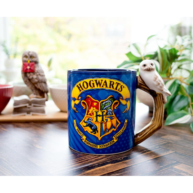 Harry Potter Hogwarts Crest Sculpted Handle Ceramic Mug