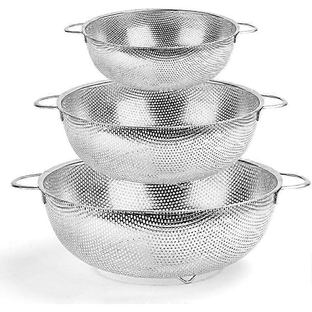 Colander Set of 3, Stainless Steel Colanders with Handle, Metal Colander Perforated Strainer for Kitchen Pasta/Fruit - Dishwasher Safe- 16/22/28 cm