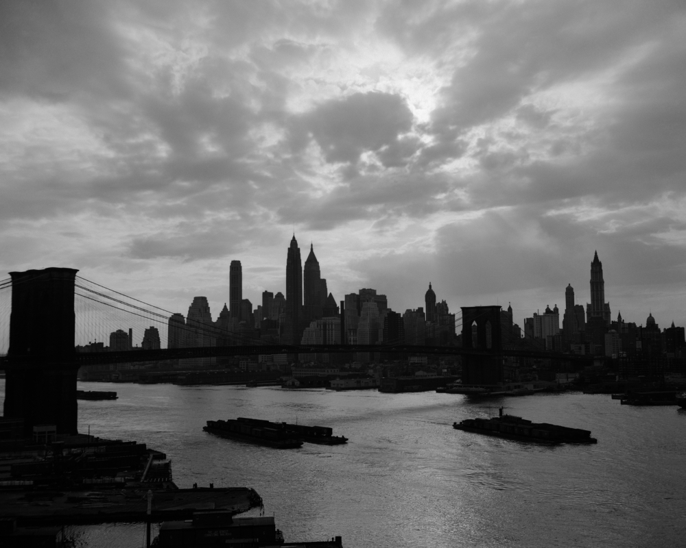 Posterazzi 1940s-1950s Skyline of Lower Manhattan Bridge from Brooklyn Acro Smog and New York skyscrapers, 1950s